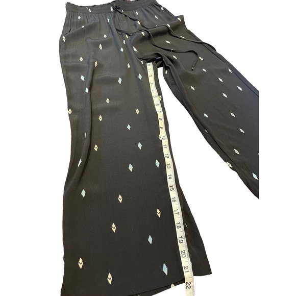 GENTLE FAWN flowy wide leg cropped pants - Picture 8 of 10